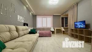 Студия квартира, посуточно, 30м2, 1/5 этаж