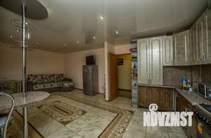 3-к квартира, посуточно, 99м2, 1/10 этаж
