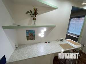 Студия квартира, посуточно, 40м2, 3/5 этаж