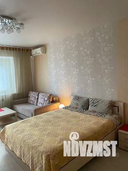 1-к квартира, посуточно, 55м2, 2/5 этаж