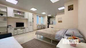 Студия квартира, посуточно, 40м2, 2/14 этаж
