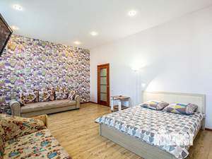 2-к квартира, посуточно, 80м2, 1/1 этаж