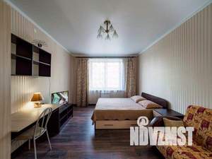 1-к квартира, посуточно, 42м2, 1/1 этаж