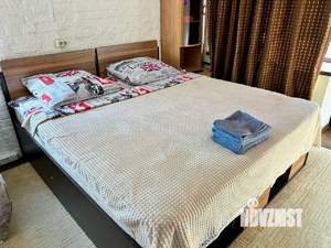 1-к квартира, посуточно, 32м2, 3/5 этаж