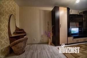 2-к квартира, посуточно, 62м2, 1/1 этаж