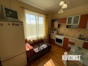 1-к квартира, посуточно, 40м2, 9/9 этаж