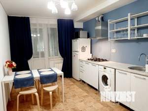 1-к квартира, посуточно, 47м2, 2/10 этаж