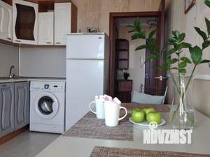 1-к квартира, посуточно, 37м2, 9/10 этаж