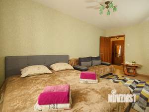 1-к квартира, посуточно, 42м2, 1/1 этаж