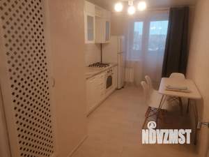 1-к квартира, посуточно, 41м2, 10/11 этаж