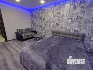 1-к квартира, посуточно, 44м2, 4/10 этаж