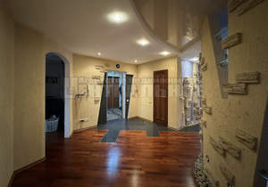5-к квартира, на длительный срок, 158м2, 5/5 этаж