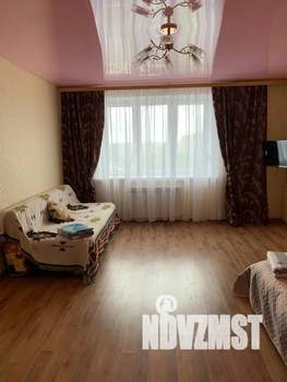 1-к квартира, посуточно, 43м2, 7/10 этаж