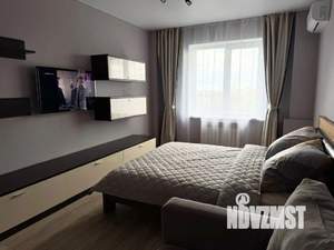 1-к квартира, посуточно, 43м2, 1/1 этаж