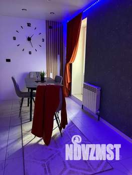 Студия квартира, посуточно, 45м2, 3/10 этаж