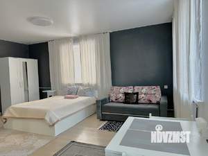 Студия квартира, посуточно, 31м2, 1/4 этаж