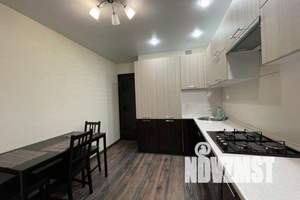 1-к квартира, посуточно, 50м2, 2/10 этаж