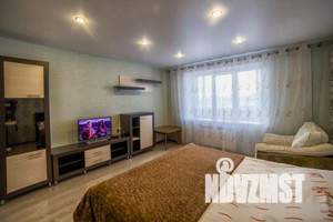 2-к квартира, посуточно, 57м2, 10/10 этаж