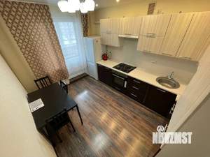 1-к квартира, посуточно, 50м2, 2/10 этаж