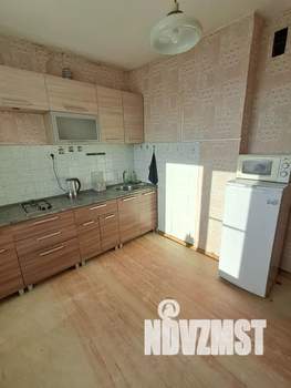 1-к квартира, посуточно, 38м2, 4/9 этаж