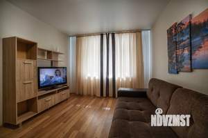 1-к квартира, посуточно, 42м2, 3/19 этаж