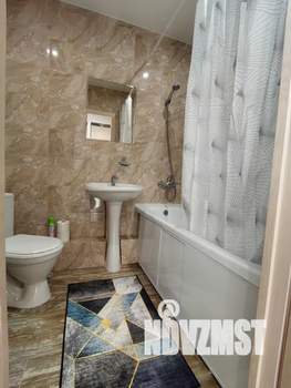 1-к квартира, посуточно, 42м2, 3/10 этаж