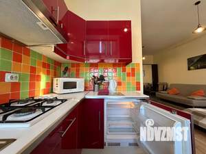 Студия квартира, посуточно, 41м2, 4/4 этаж