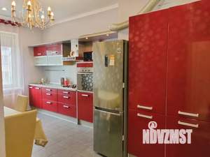 1-к квартира, посуточно, 70м2, 4/6 этаж