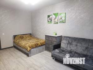 1-к квартира, посуточно, 40м2, 3/10 этаж