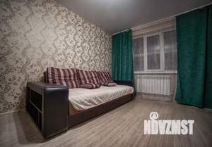 1-к квартира, посуточно, 42м2, 2/10 этаж