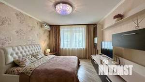 1-к квартира, посуточно, 60м2, 1/1 этаж