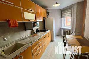 1-к квартира, посуточно, 42м2, 8/10 этаж