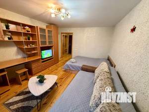 1-к квартира, посуточно, 42м2, 1/1 этаж