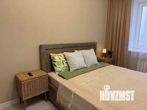 1-к квартира, посуточно, 42м2, 7/10 этаж