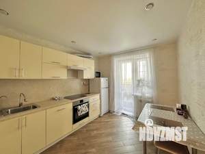 1-к квартира, посуточно, 37м2, 5/10 этаж