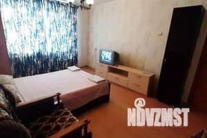 1-к квартира, посуточно, 40м2, 9/9 этаж