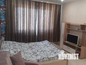 1-к квартира, посуточно, 40м2, 10/10 этаж