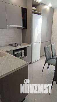 1-к квартира, посуточно, 33м2, 4/10 этаж