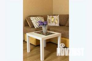 1-к квартира, посуточно, 44м2, 6/9 этаж