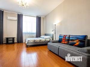 2-к квартира, посуточно, 80м2, 1/1 этаж