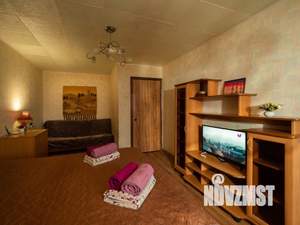 1-к квартира, посуточно, 45м2, 1/1 этаж