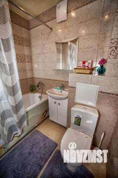 1-к квартира, посуточно, 42м2, 1/1 этаж