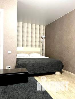 1-к квартира, посуточно, 40м2, 1/10 этаж