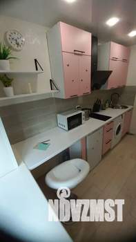 Студия квартира, посуточно, 14м2, 2/5 этаж