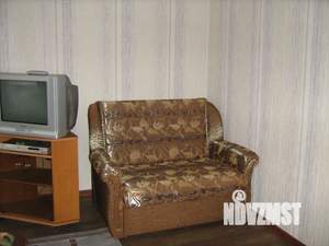 1-к квартира, посуточно, 32м2, 3/5 этаж