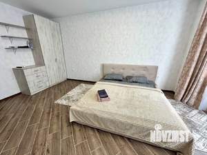 1-к квартира, посуточно, 43м2, 1/1 этаж
