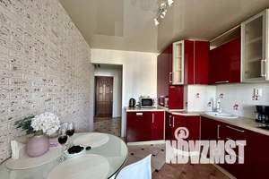 1-к квартира, посуточно, 42м2, 2/10 этаж