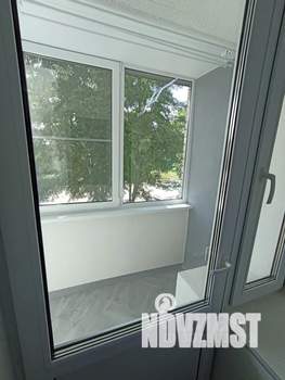 1-к квартира, посуточно, 42м2, 1/10 этаж