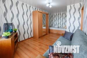 1-к квартира, посуточно, 42м2, 10/10 этаж