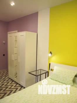 Студия квартира, посуточно, 20м2, 1/5 этаж